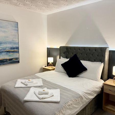 לאנלי Coastal Park Accommodation מראה חיצוני תמונה