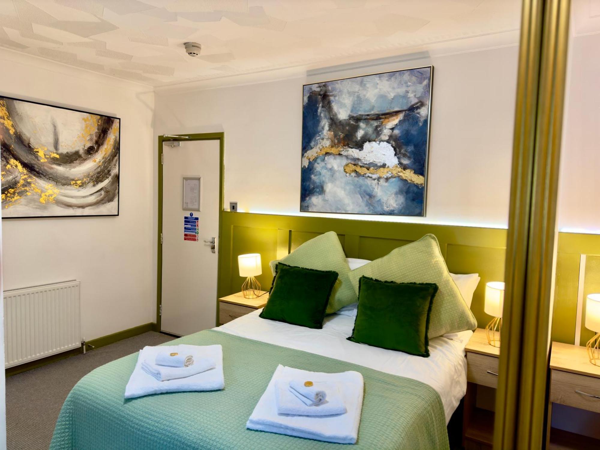 לאנלי Coastal Park Accommodation מראה חיצוני תמונה