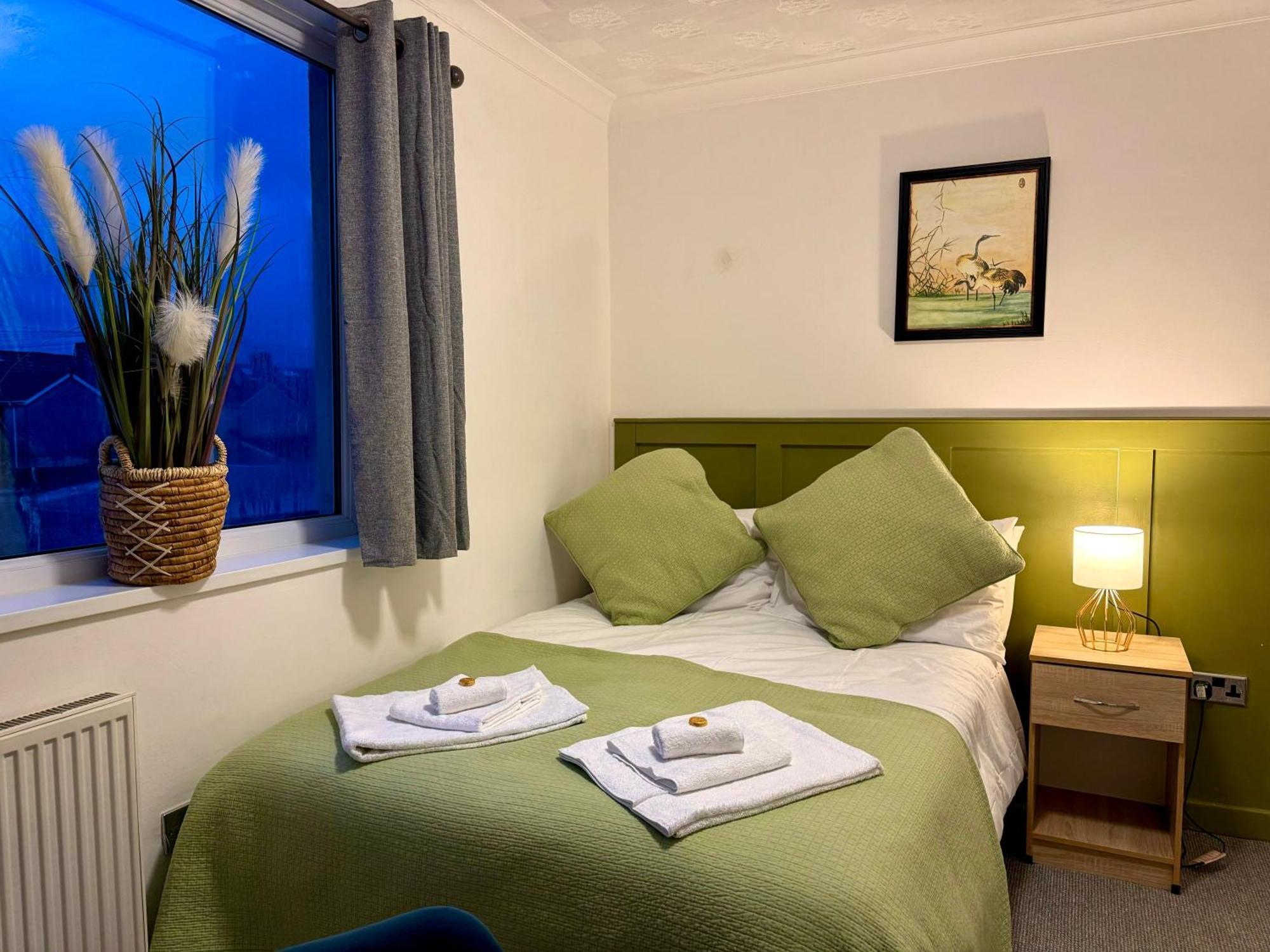 לאנלי Coastal Park Accommodation מראה חיצוני תמונה