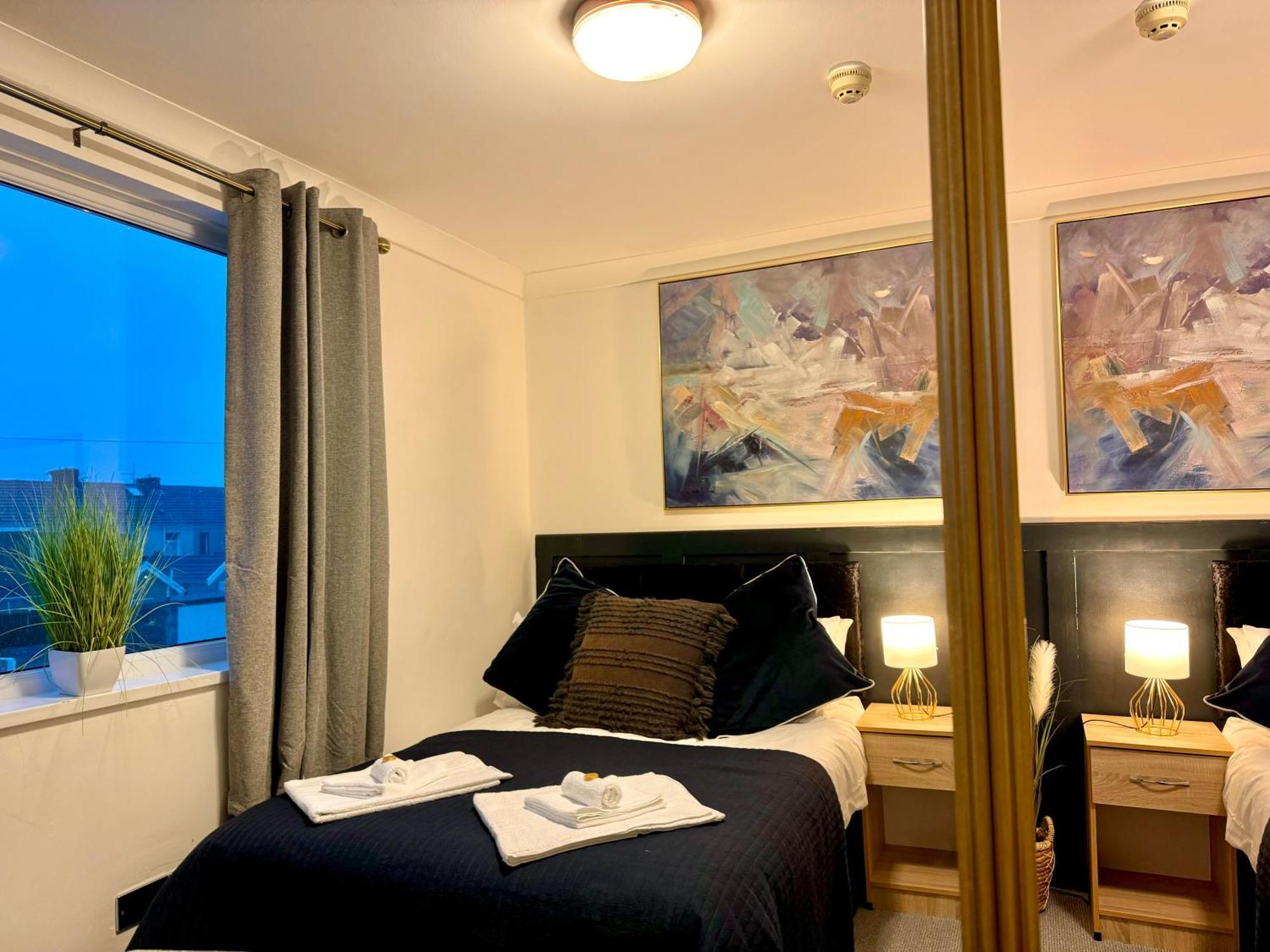 לאנלי Coastal Park Accommodation מראה חיצוני תמונה