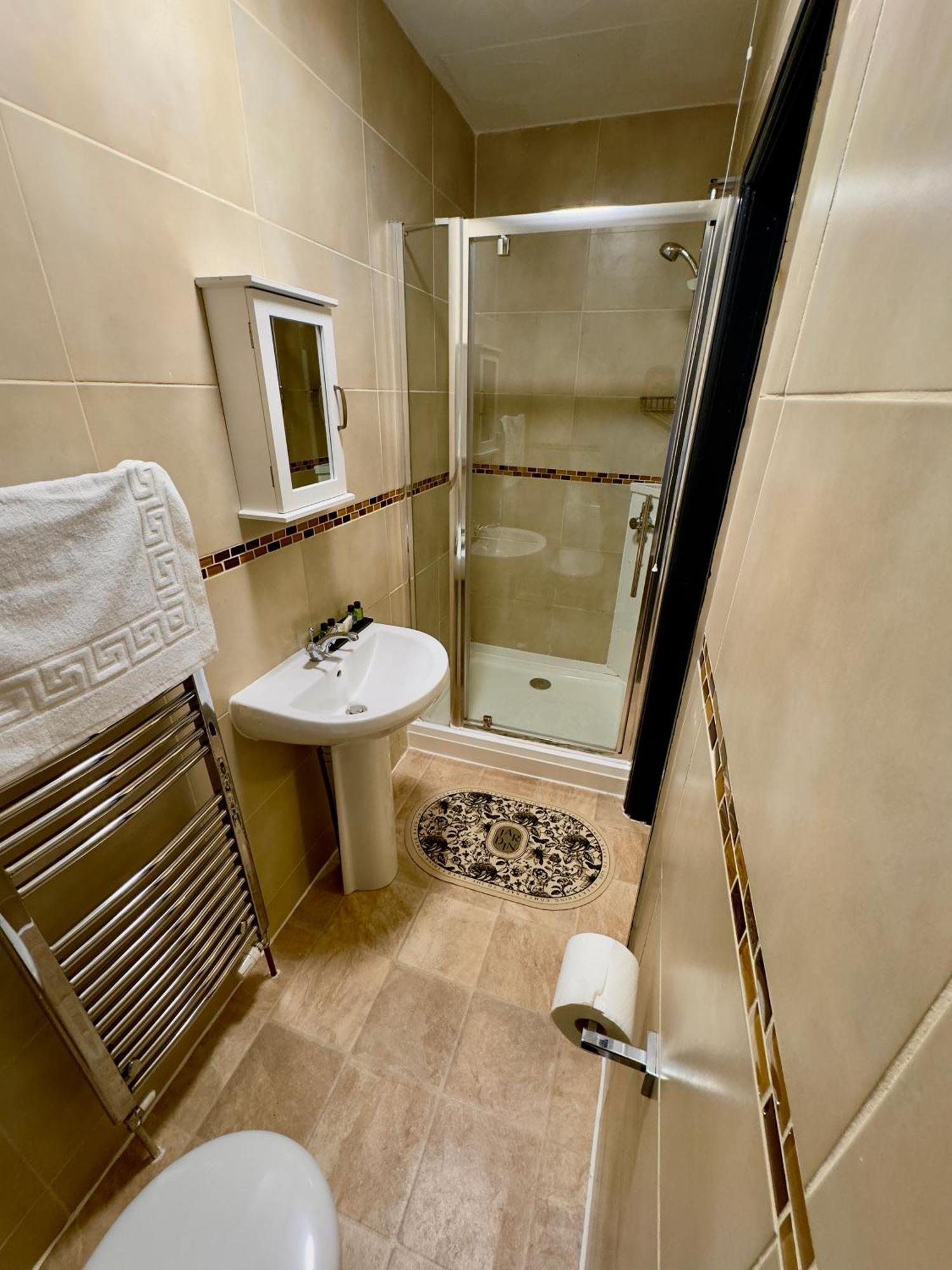 לאנלי Coastal Park Accommodation מראה חיצוני תמונה